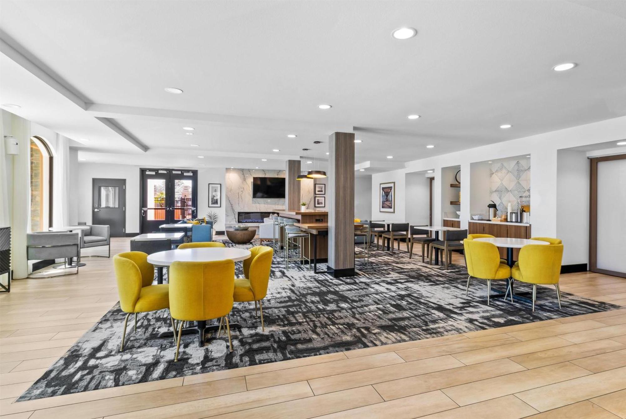 La Quinta Inn & Suites By Wyndham Santa Cruz Eksteriør bilde
