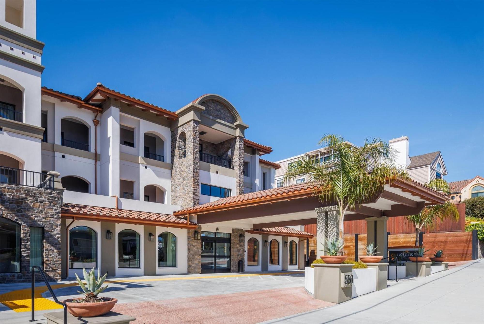 La Quinta Inn & Suites By Wyndham Santa Cruz Eksteriør bilde